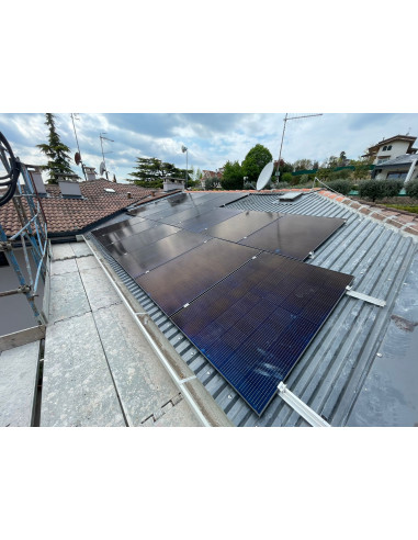 SunKong per tetti a falda in coppi o tegole o lamiera grecata 